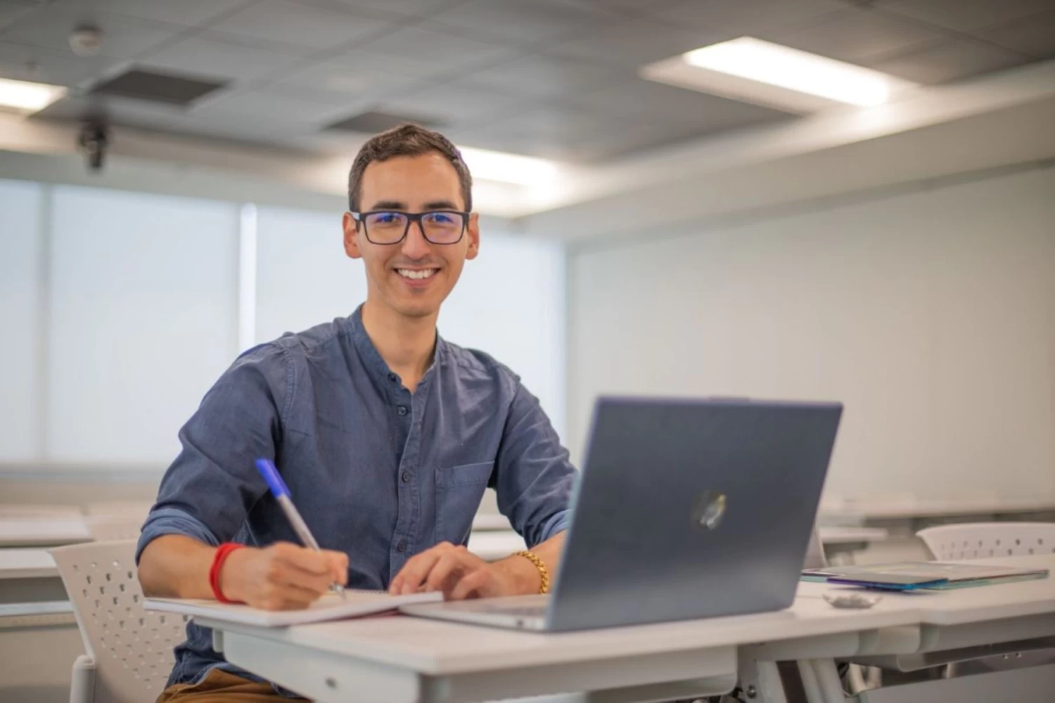 Pronabec lanza becas a España, Tailandia y Japón