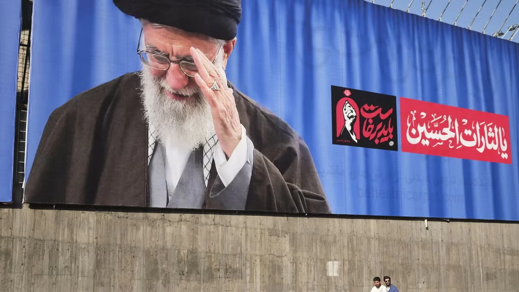 Irán organiza el mayor funeral de Estado para despedir a Alí Jameneí
