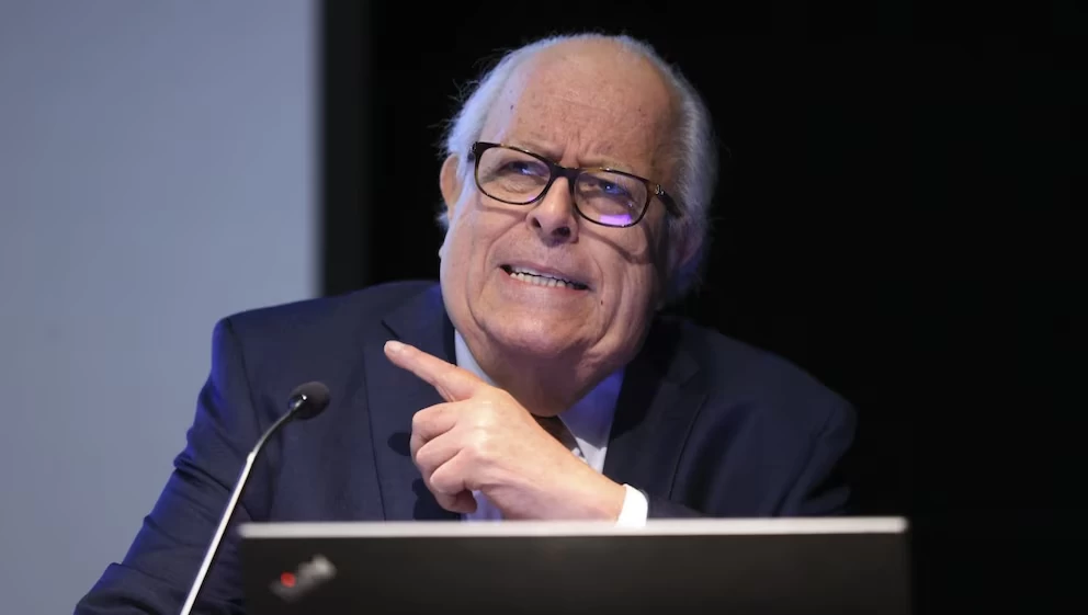 Ratificación de Julio Velarde en el BCRP se debate este miércoles en el Senado